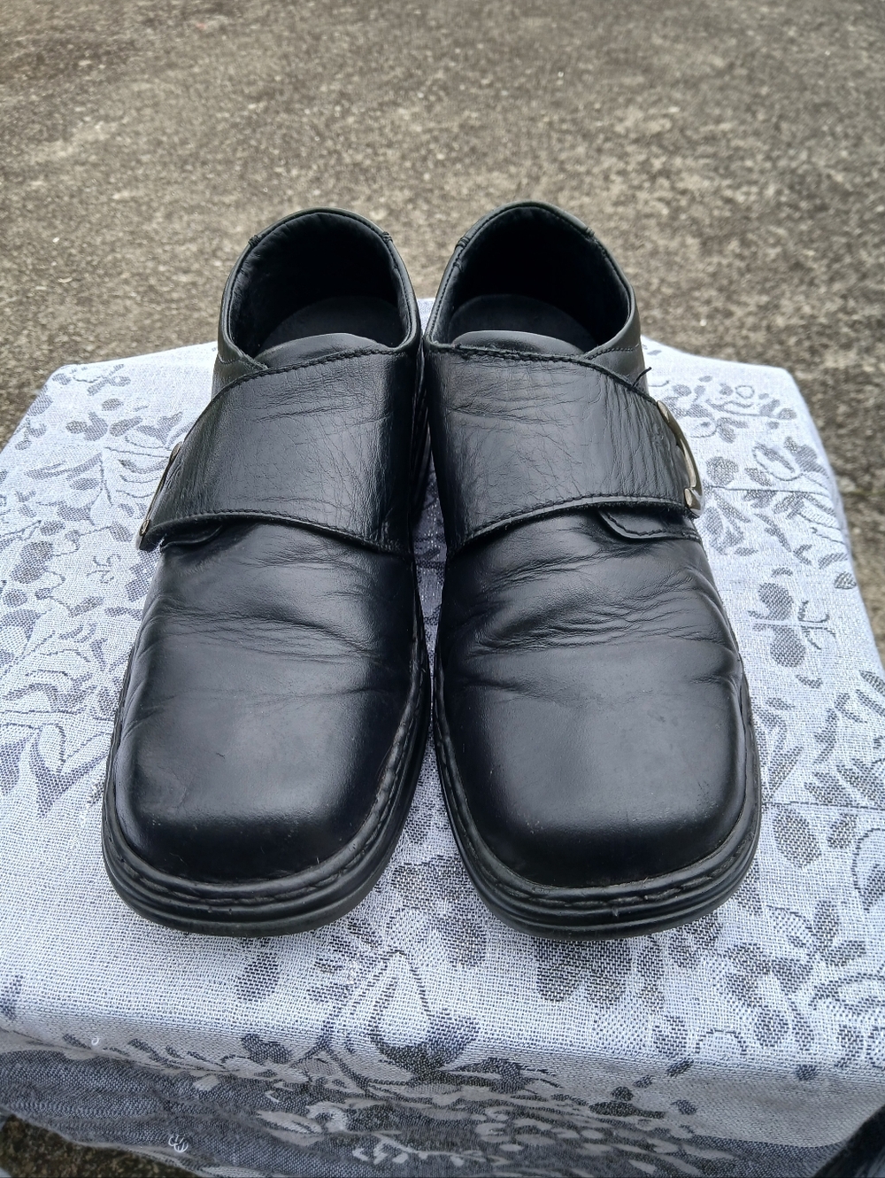 Josef Seibel Women's Size 38 Black Leather Slip-On Shoes with Decorative Buckle - Picture 4 of 9